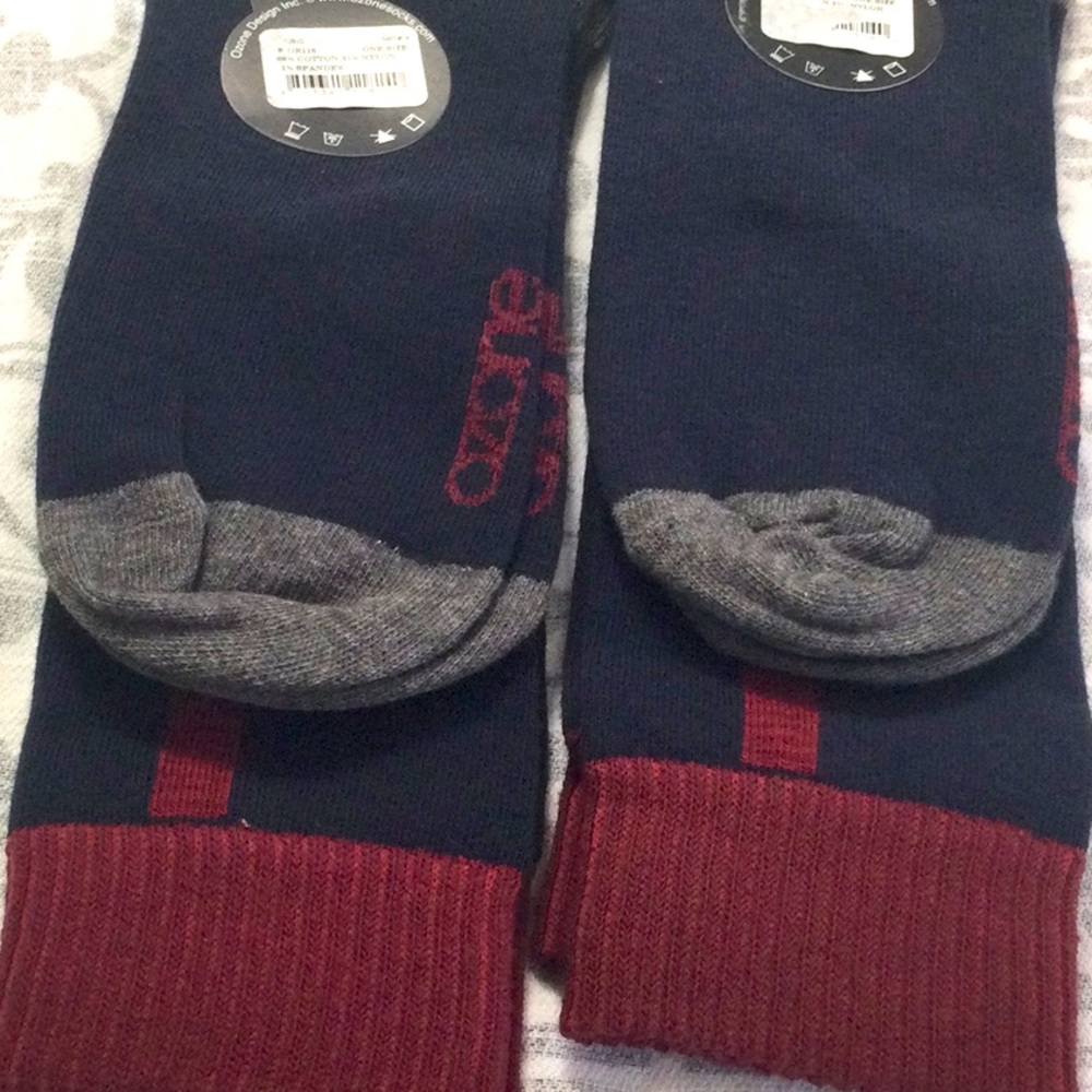 - 2 pair Ozone men’s socks. Design is “Automatic backup gun”. One size 8-1… - Picture 4 of 6